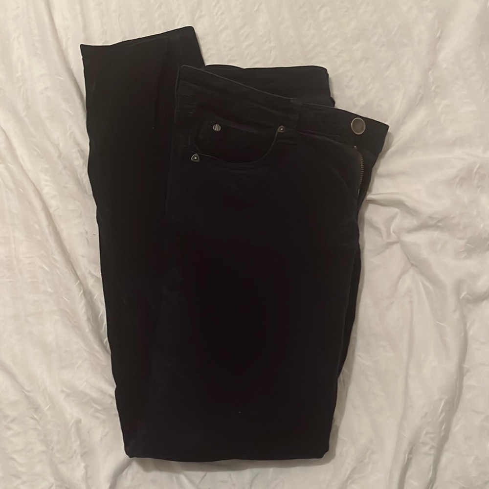 Kut from the Kloth navy velvet skinny jeans size 8